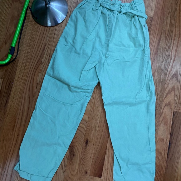 Green high waisted pants - Picture 2 of 2